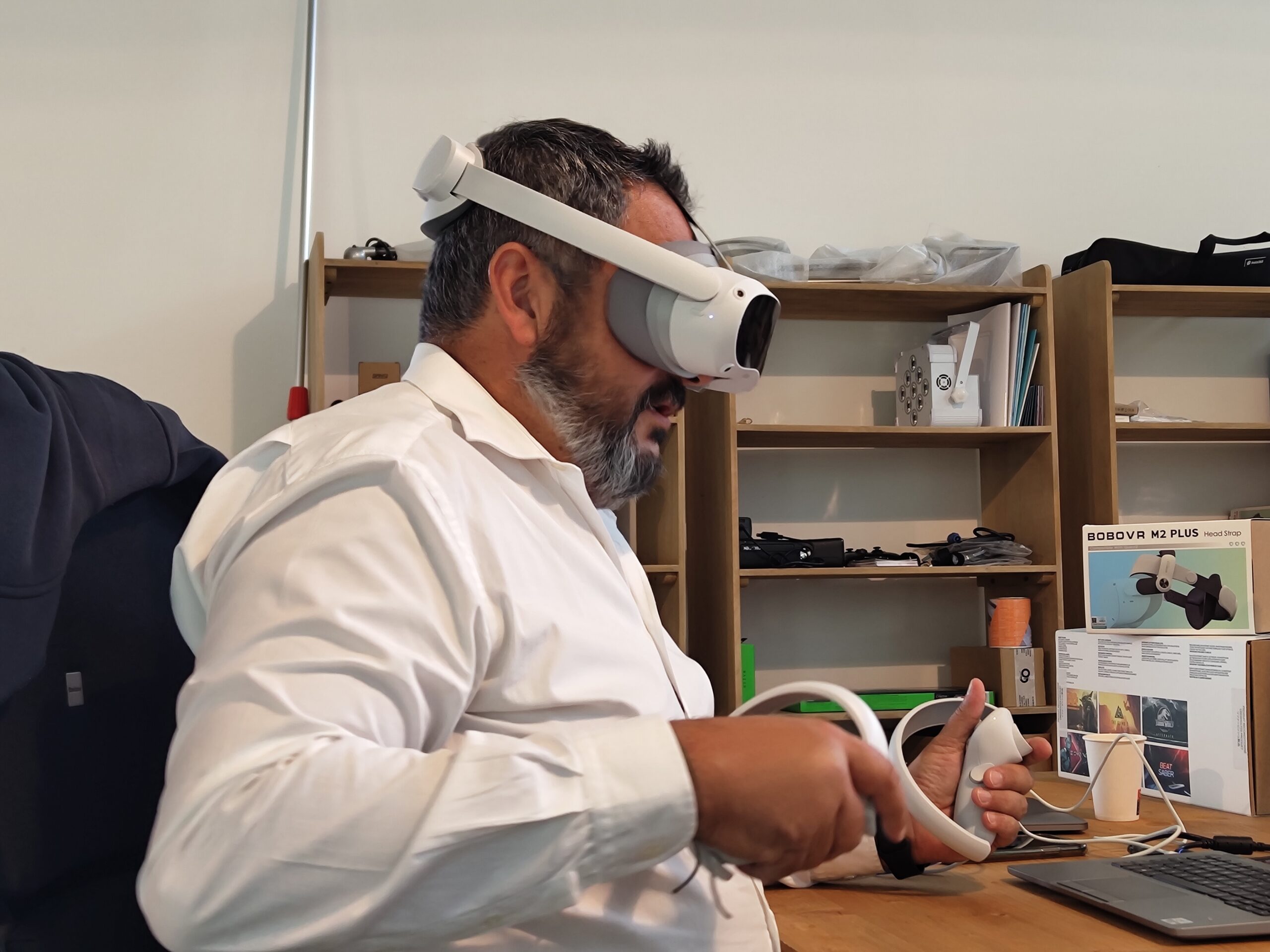 Test d'une application en casque Meta Quest à un poste de travail du Centre